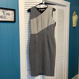 Rachel Roy Black Cream Striped Dress Size 6